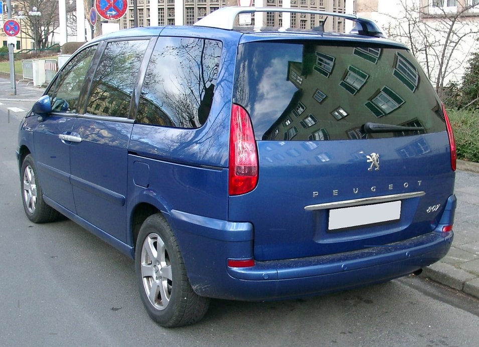 peugeot 807 taxiauto nederland van achter
